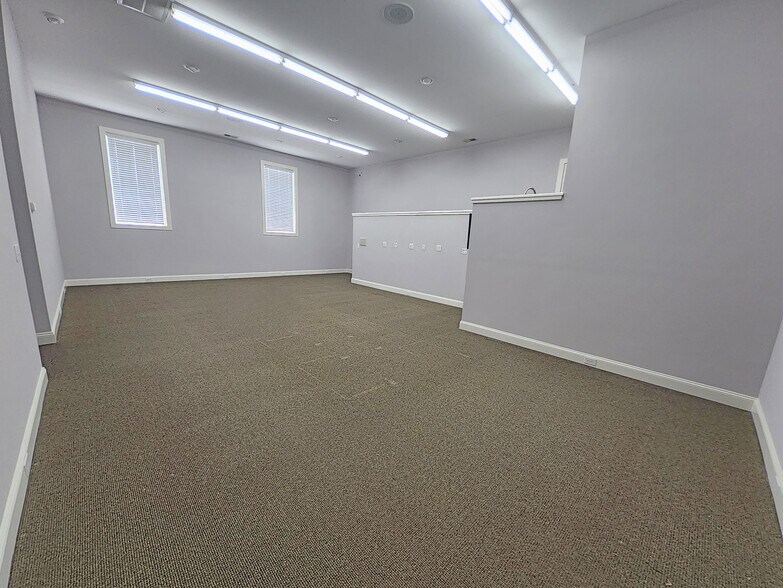 More Photos Of 191 Friarsgate Blvd, Irmo Flex For Sale