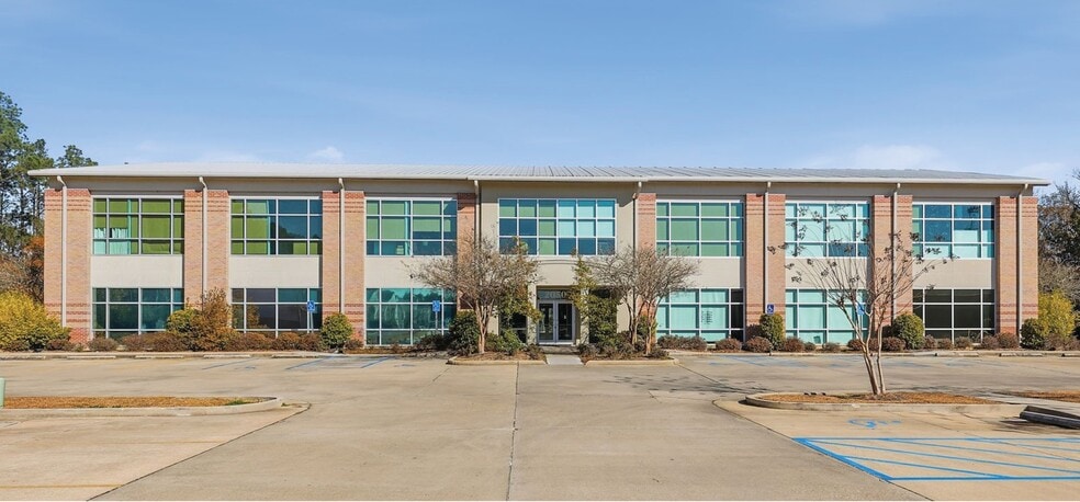More Photos Of 2050 Gause Blvd E, Slidell Medical For Lease