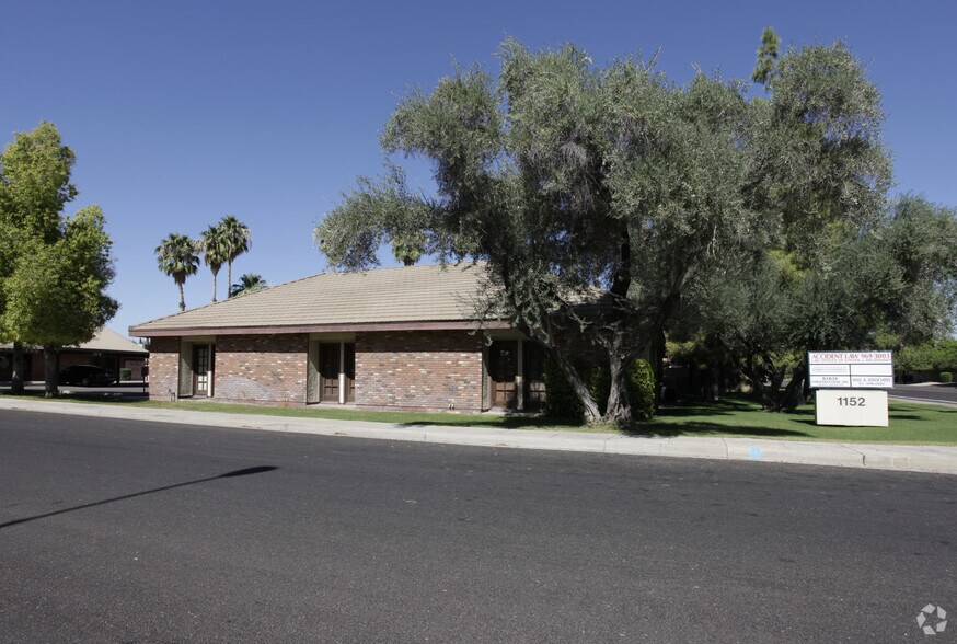 More Photos Of 1152 E Greenway St, Mesa Office For Lease
