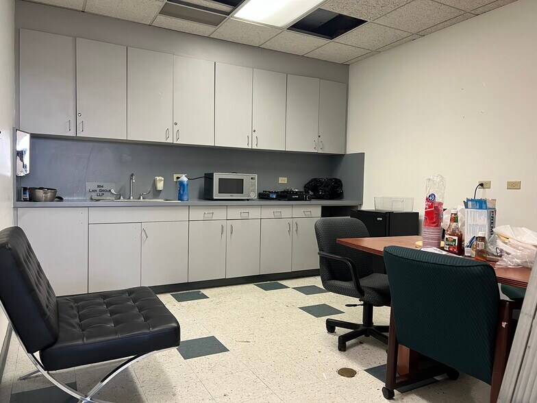 More Photos Of 15141 Whittier Blvd, Whittier Medical For Lease