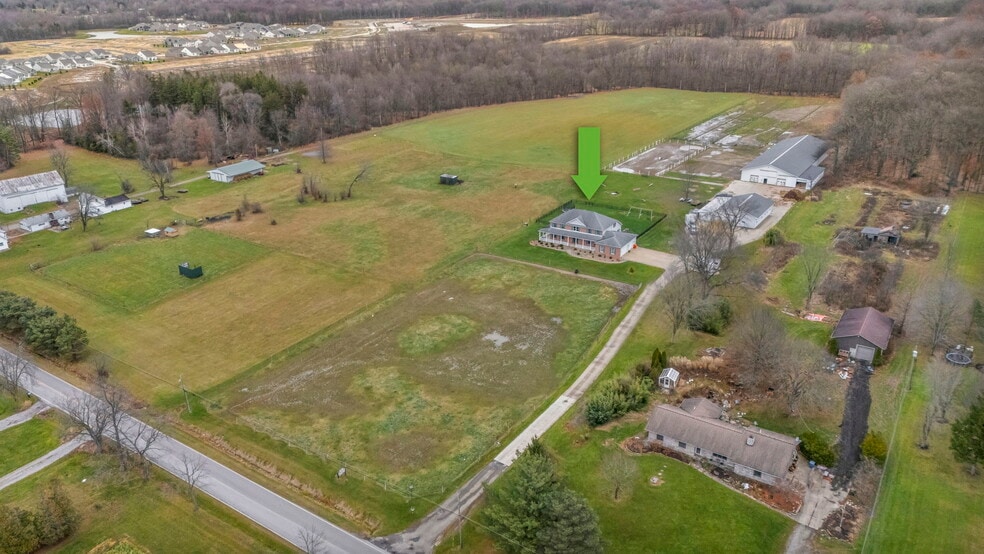 More Photos Of 16449 S Boone Rd, Columbia Station Specialty For Sale