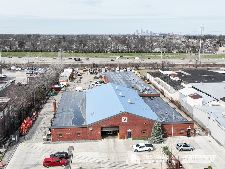 More Photos Of 4000 Brookpark Rd, Cleveland Warehouse For Lease