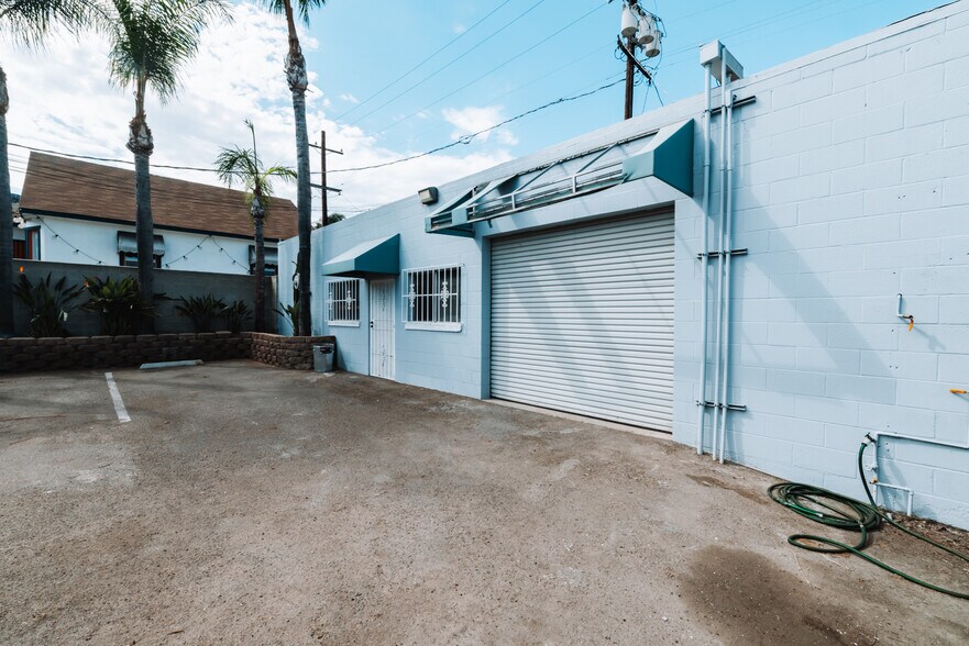 More Photos Of 3148 Market St, San Diego Office For Sale