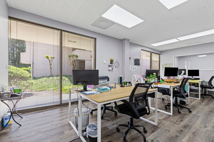 More Photos Of 1900 The Exchange SE, Atlanta Medical For Lease