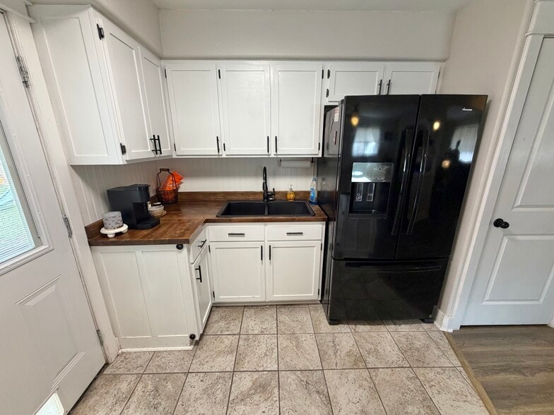 More Photos Of 831 FM 2917 Rd, Alvin Religious Facility For Sale