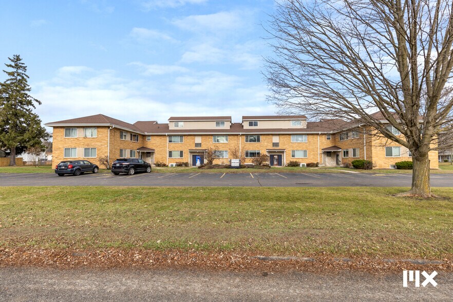 More Photos Of 1731-1733 Oak St, Niles Apartments For Sale