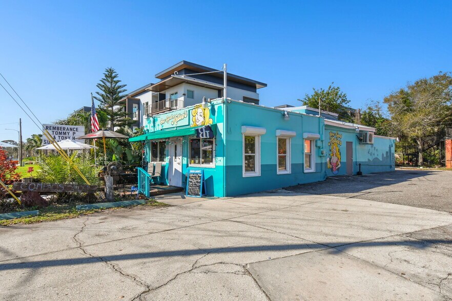 Primary Photo Of 3007 6th St S, Saint Petersburg Bar For Sale