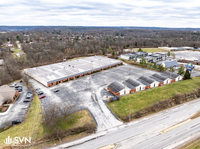More Photos Of 1047 US Highway 127 S, Frankfort Medical For Lease