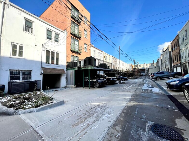 More Photos Of 30-33 36th St, Astoria Rehabilitation Center For Lease