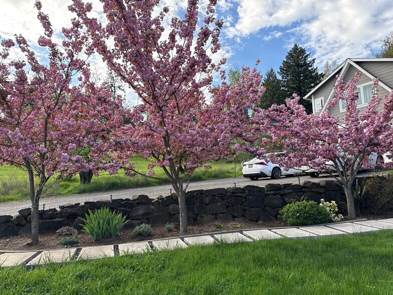 More Photos Of 1505 NW 10th Ave, Camas Multifamily For Sale