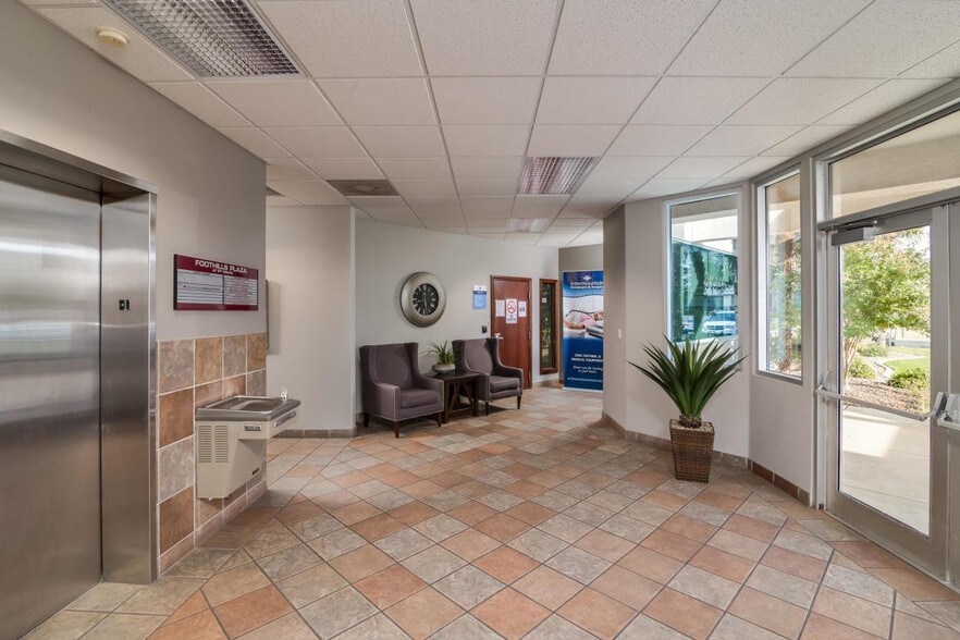 More Photos Of 923 S River Rd, Saint George Medical For Lease