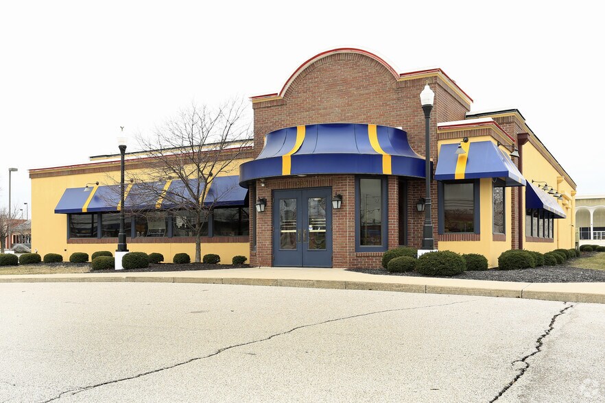 More Photos Of 1733-6935 Midway Mall, Elyria Unknown For Lease