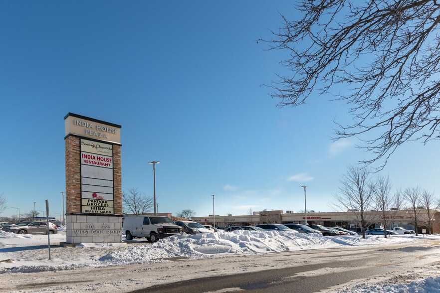 More Photos Of 675 W Golf Rd, Hoffman Estates Storefront For Lease