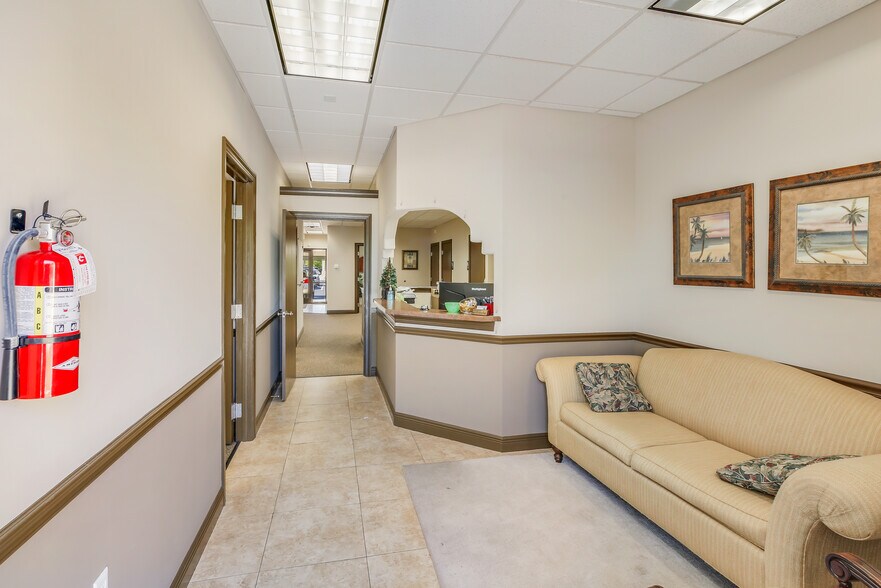 More Photos Of 9101 W College Pointe Dr, Fort Myers Medical For Sale