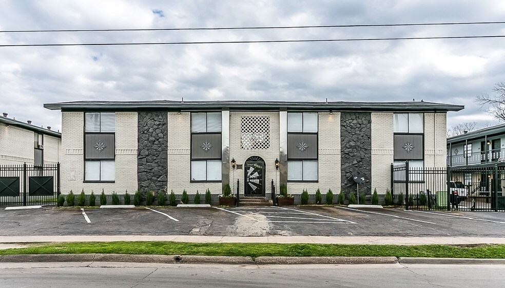 More Photos Of 1516 Annex Ave, Dallas Apartments For Sale
