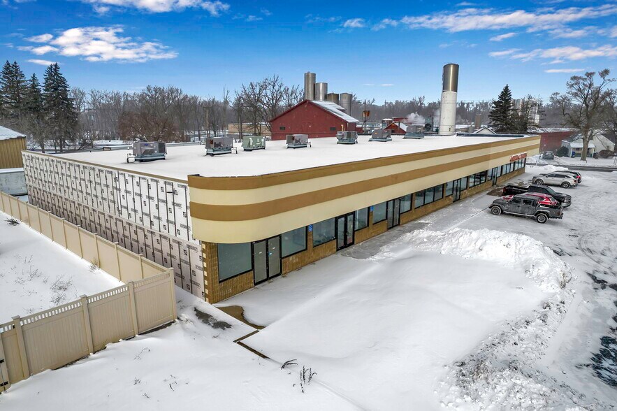 More Photos Of 3218 Transit Rd, West Seneca Storefront Retail Office For Lease