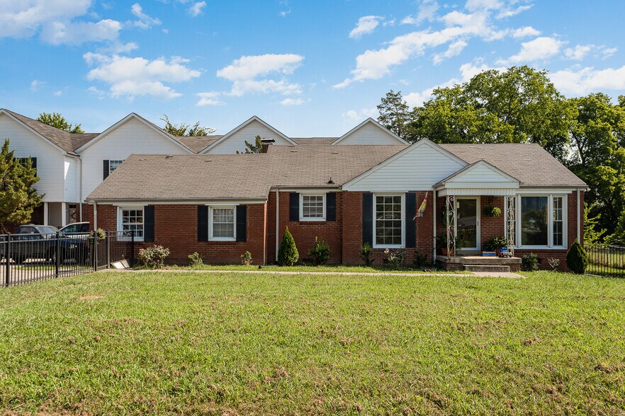 253 Old Nashville Hwy, La Vergne, TN 37086 Apartments For Sale