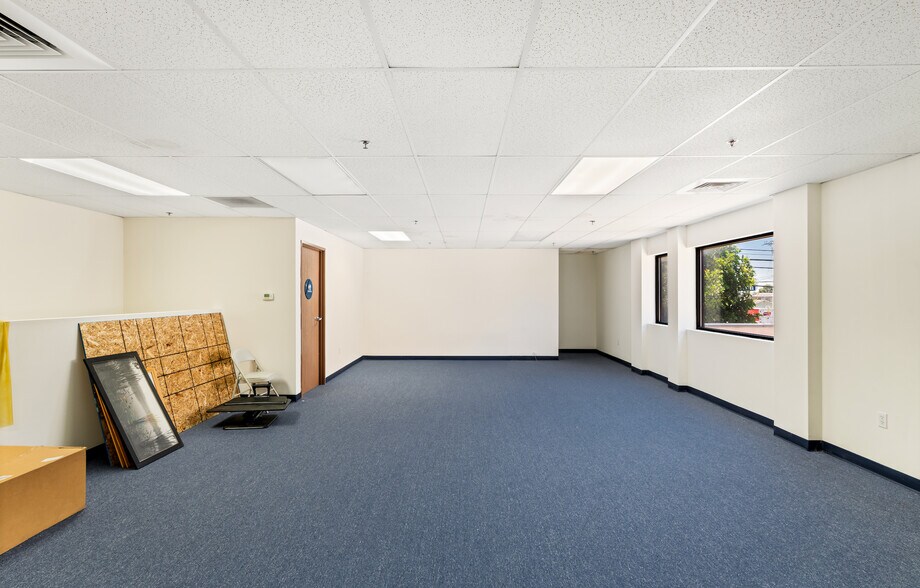 More Photos Of , El Monte Office For Sale