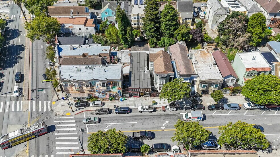 More Photos Of 1609-1611 Palou ave, San Francisco Storefront Retail Office For Sale