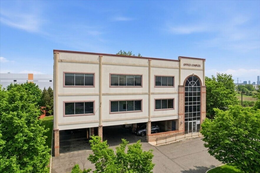Primary Photo Of 300 Penhorn Ave, Secaucus Office Residential For Lease