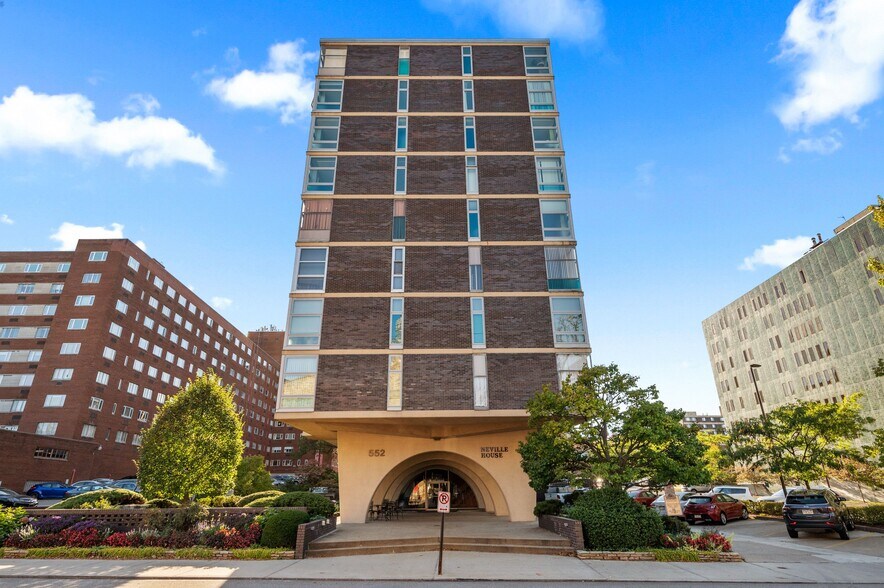 More Photos Of 552 N Neville St, Pittsburgh Apartments For Sale
