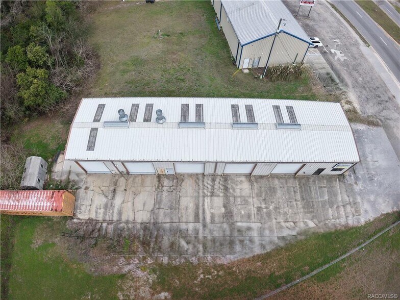 More Photos Of 8 Highway 19 N, Inglis Warehouse For Sale
