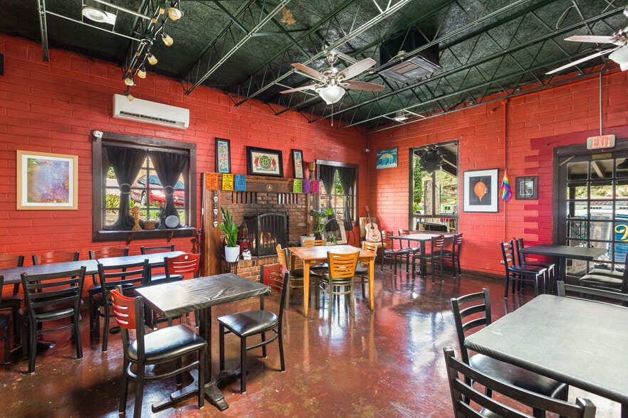 More Photos Of 202 Tombstone Canyon, Bisbee Restaurant For Sale