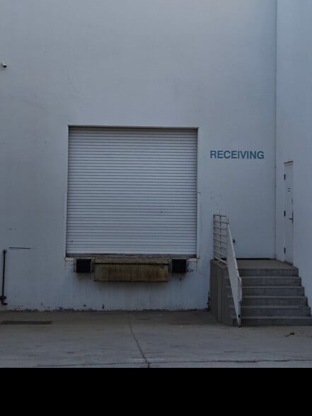 More Photos Of 28008 Harrison Pky, Valencia Warehouse For Lease