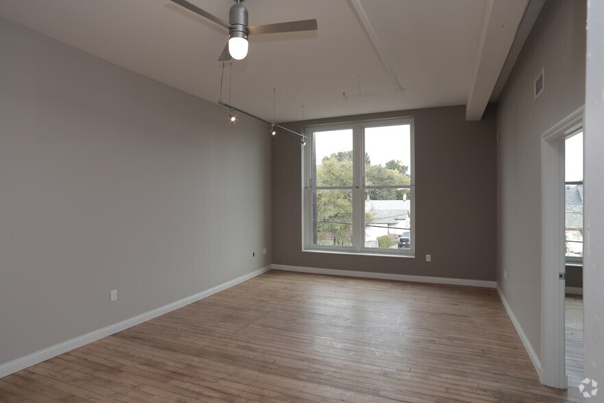 More Photos Of 2658 Scranton Rd, Cleveland Apartments For Lease