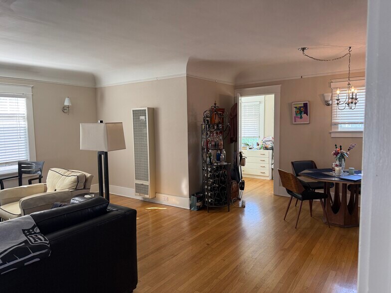 More Photos Of 3704 E 2nd St, Long Beach Apartments For Sale