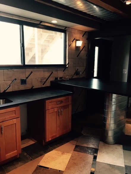 More Photos Of 1817 Church St, Evanston Loft Creative Space For Sale