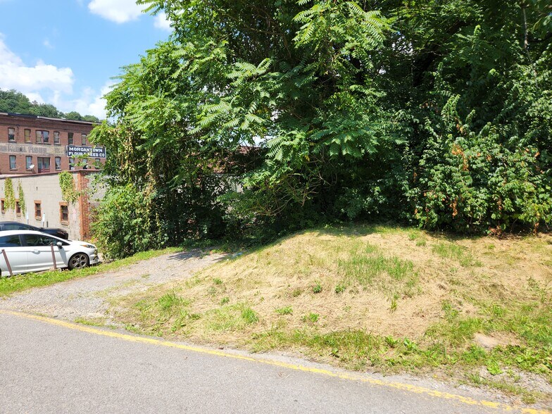 More Photos Of 145 Clay St, Morgantown Land For Sale