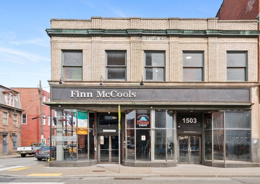 Primary Photo Of 1501-1503 E Carson St, Pittsburgh Restaurant For Sale