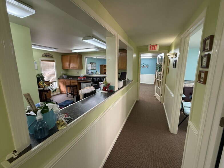 More Photos Of 1786 Pine Valley Dr SW, Supply Medical For Sale