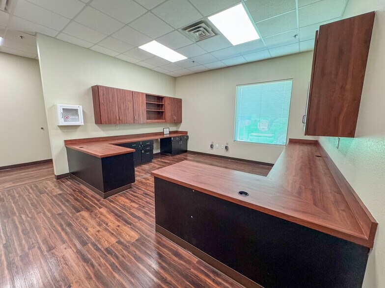 More Photos Of 2014 Ben Merritt Dr, Decatur Medical For Lease