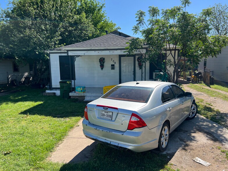 More Photos Of , Dallas Unknown For Sale