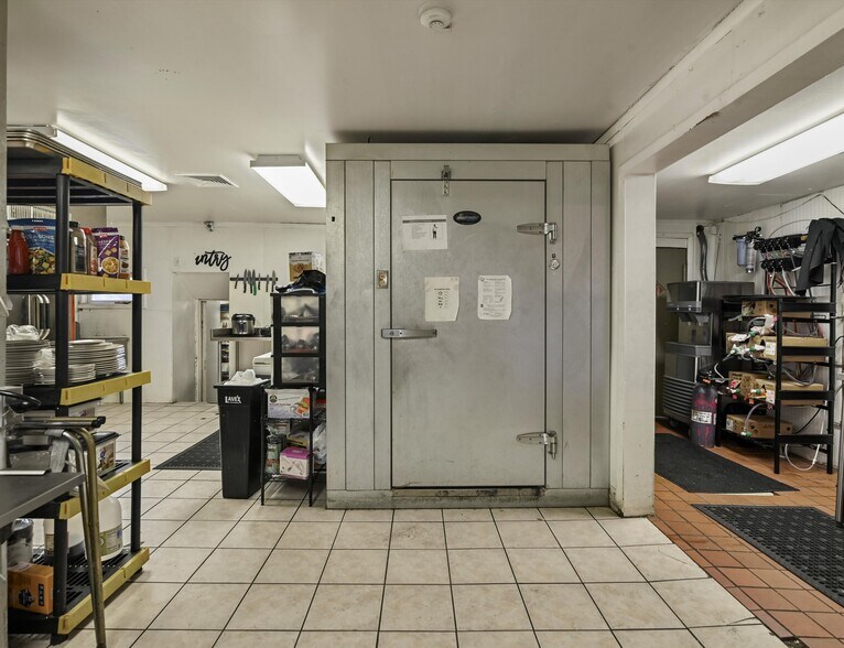 More Photos Of 2080 Milford Rd, East Stroudsburg Restaurant For Lease