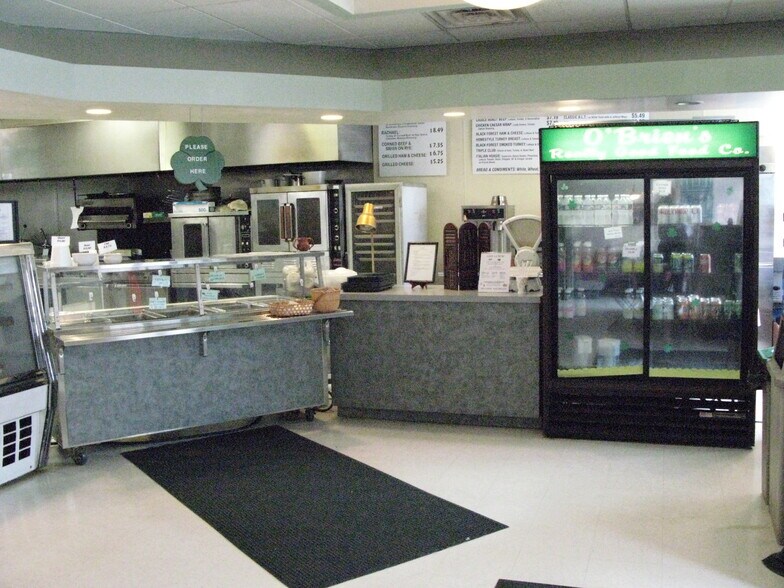 More Photos Of 1922 W Allen St, Allentown Storefront For Lease