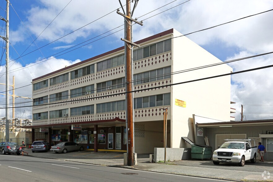 More Photos Of 526 N School St, Honolulu Apartments For Lease