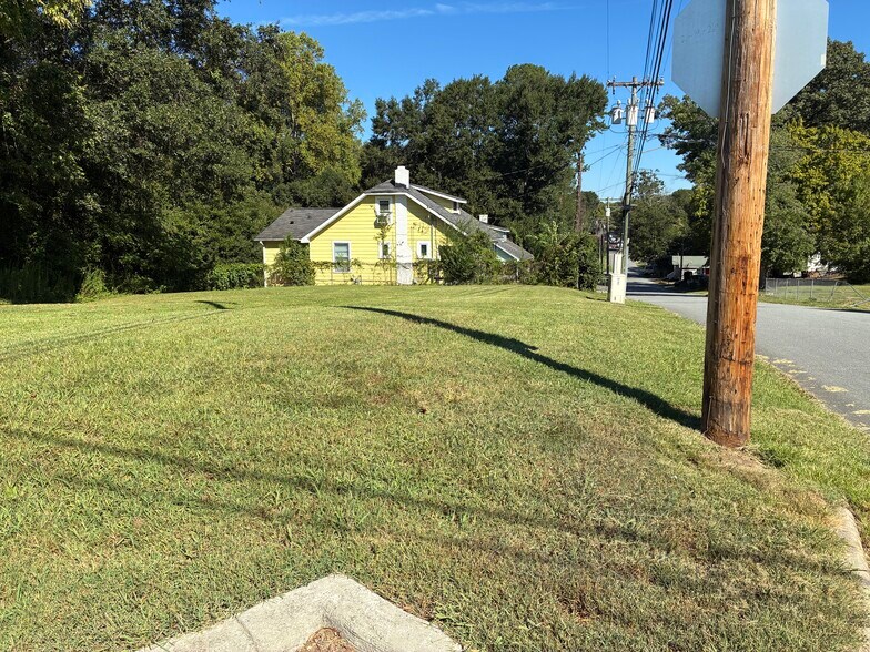 More Photos Of 235 N Scruggs St, Gastonia Land For Sale