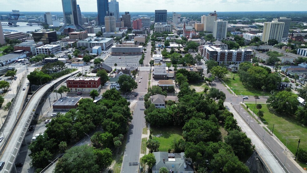 Primary Photo Of 305 N Washington St, Jacksonville Land For Sale