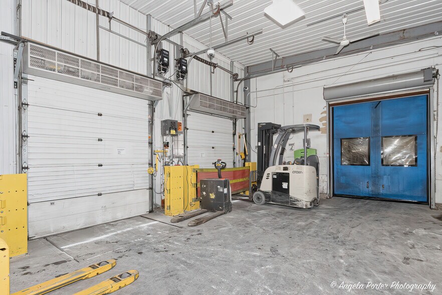More Photos Of 947 Carney Ct, Antioch Industrial For Sale