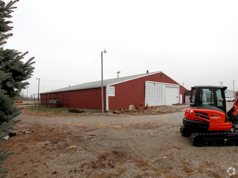 More Photos Of 630 W Waterloo St, Canal Winchester Warehouse For Sale
