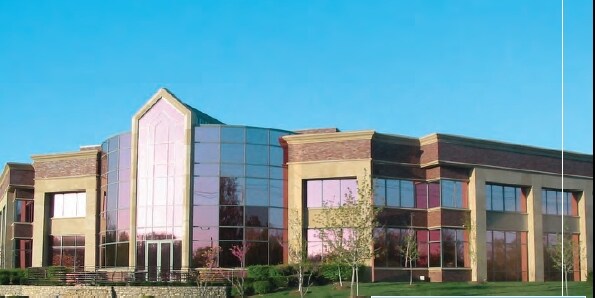 More Photos Of 3401 College Blvd, Leawood Office For Lease