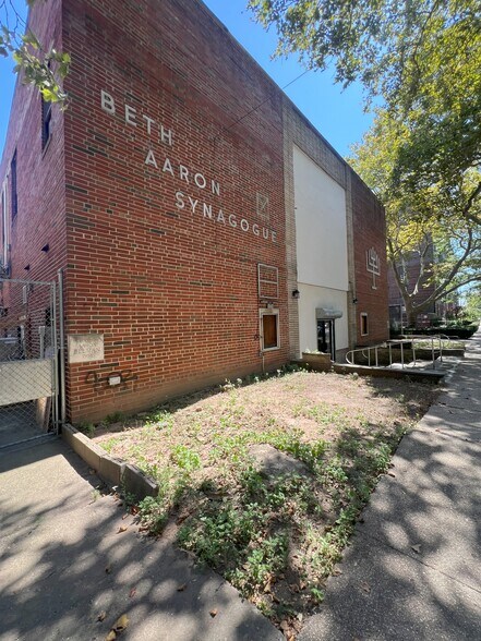 More Photos Of 2261-2269 Bragg St, Brooklyn Schools For Sale