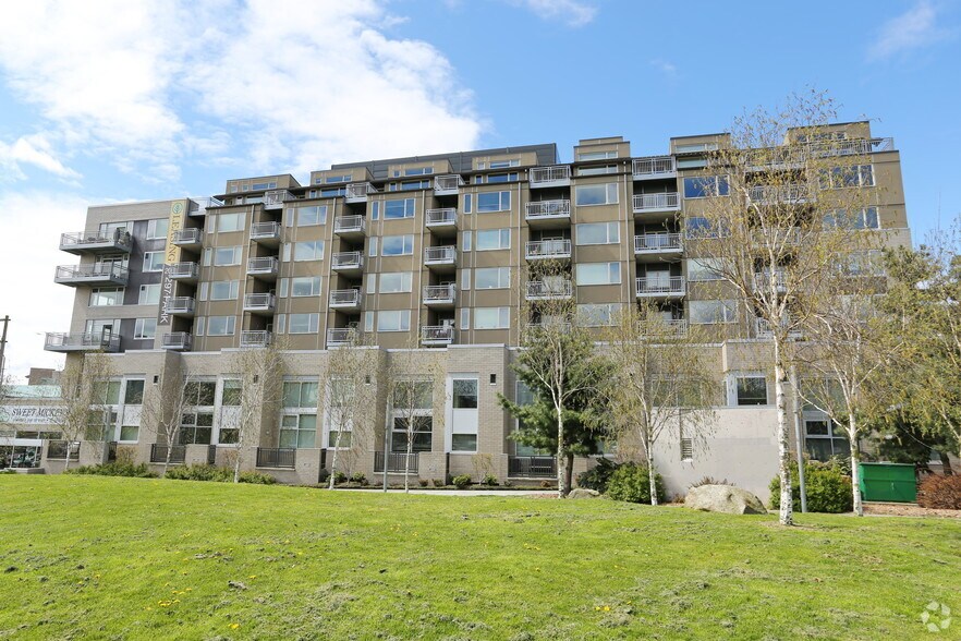 More Photos Of 2230 NW 57th St, Seattle Apartments For Lease