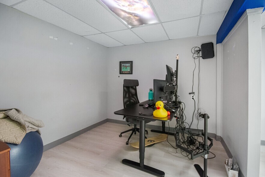 More Photos Of 315 11th Ave N, Jacksonville Beach Medical For Lease