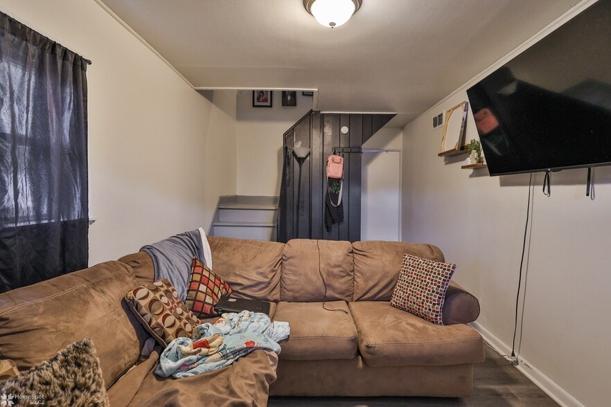 More Photos Of 752 E Green St, Allentown Apartments For Sale