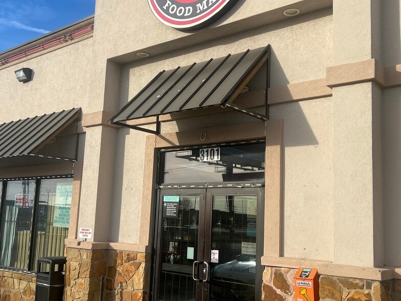 More Photos Of 3101 W Stan Schlueter Loop, Killeen Convenience Store For Sale