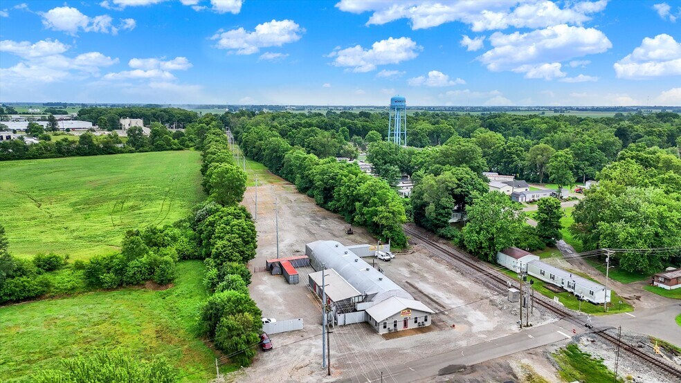 More Photos Of 308 N Morrison St, Morristown Industrial For Sale